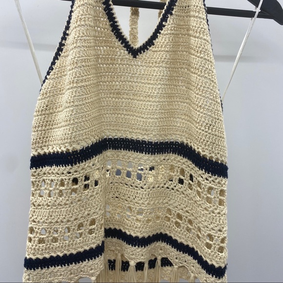 PAPER CRANE Crochet Halter Top - Picture 3 of 7